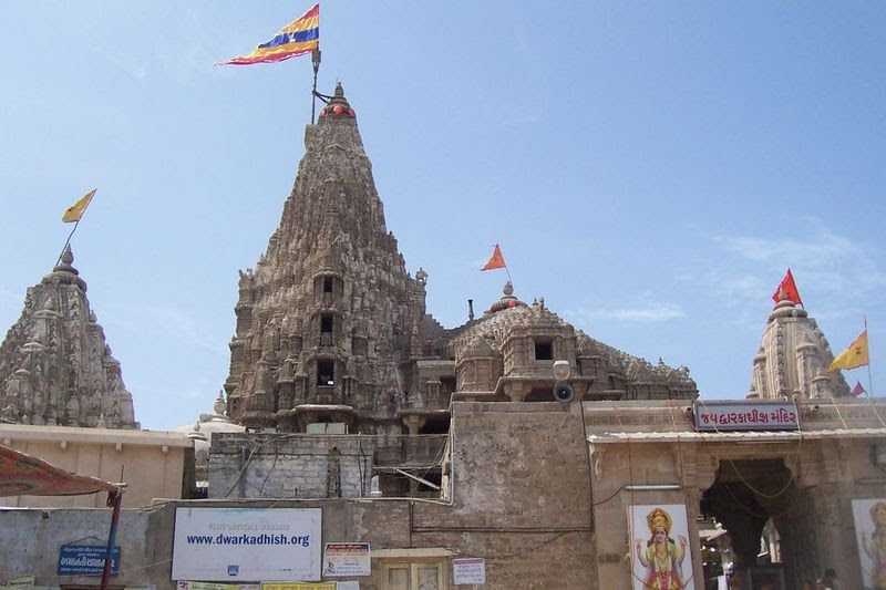 top 5 must-visit attractions in dwarka